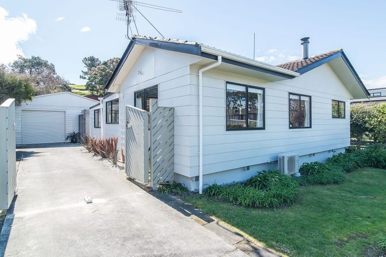 Photo of property in 133 Weggery Drive, Waikanae Beach, Waikanae, 5036