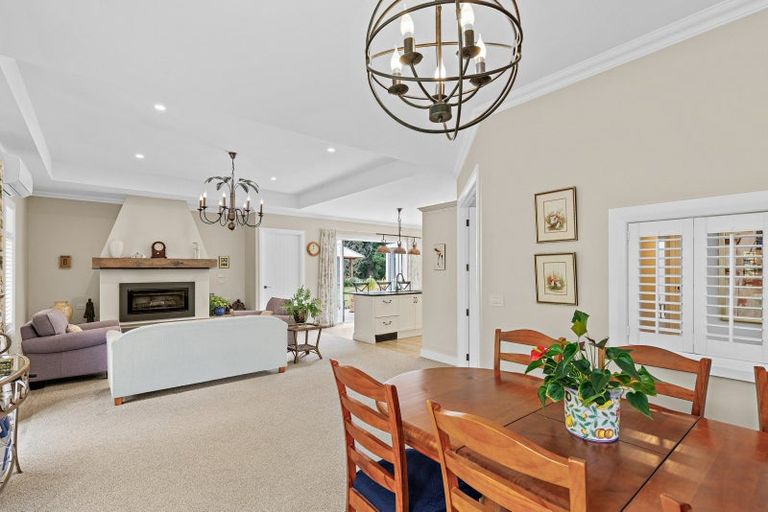 Photo of property in 28 Awanui Crescent, Matakana, Warkworth, 0985