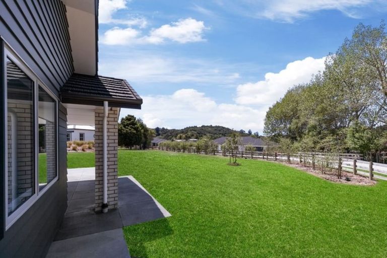 Photo of property in 17 Downer Access Road, Kaukapakapa, 0873