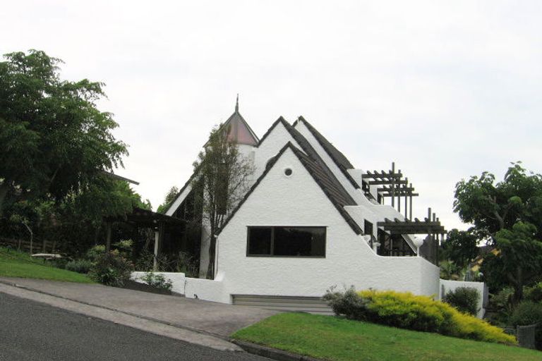 Photo of property in 184 Sandspit Road, Shelly Park, Auckland, 2014