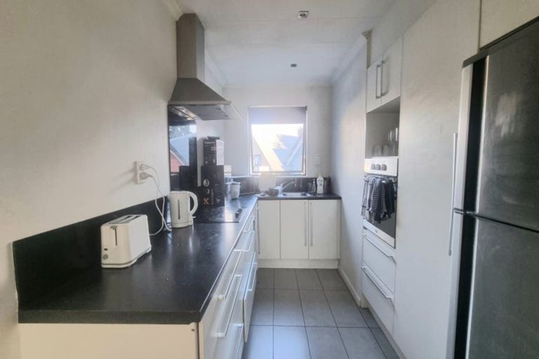 Photo of property in 12/70 Robins Road, Queenstown, 9300