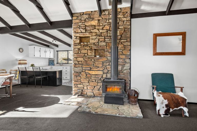 Photo of property in 30 Achil Street, Cromwell, 9310