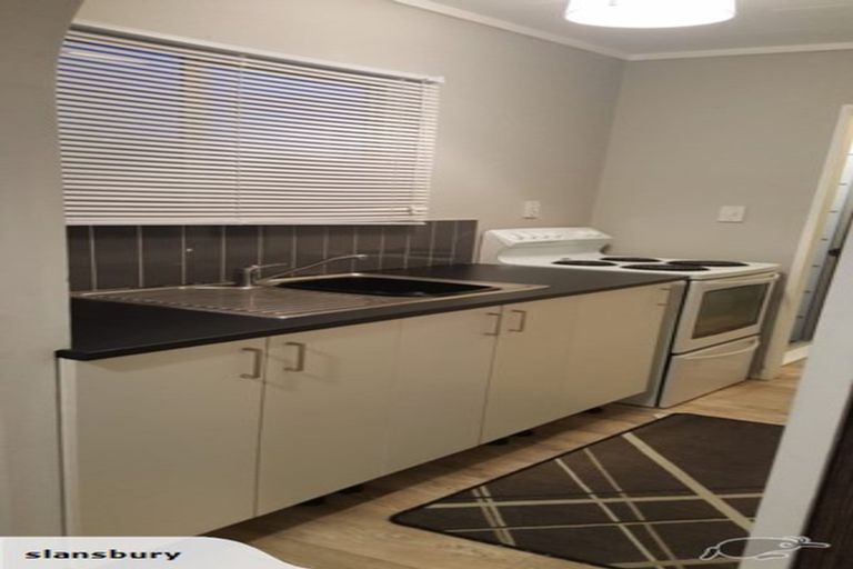 Photo of property in 14a Pohutukawa Drive, Owhata, Rotorua, 3010