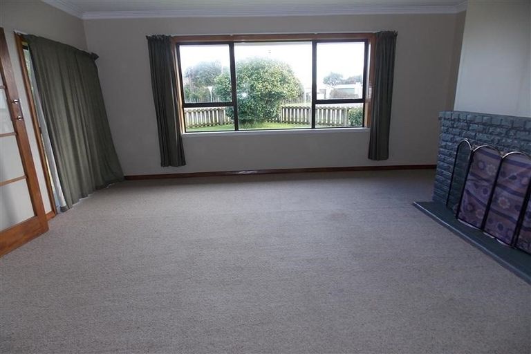 Photo of property in 36 Gloag Street, Waverley, 4510