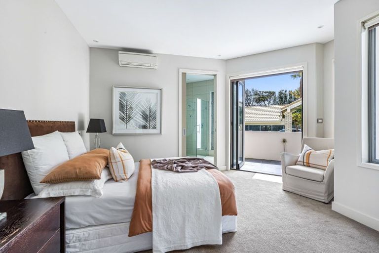 Photo of property in 359 Hibiscus Coast Highway, Orewa, 0931