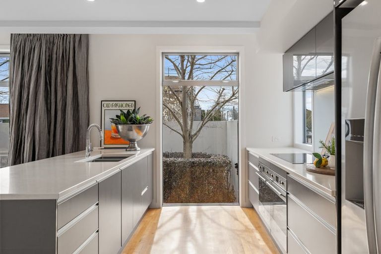 Photo of property in 20 Holmwood Road, Merivale, Christchurch, 8014