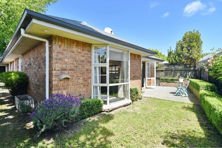 Photo of property in 10 Parade Court, Addington, Christchurch, 8024