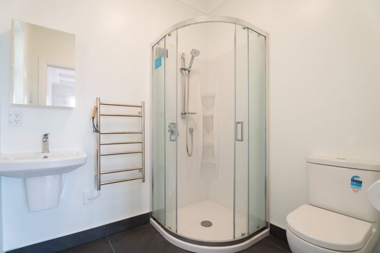 Photo of property in 504 Evans Bay Parade, Hataitai, Wellington, 6021