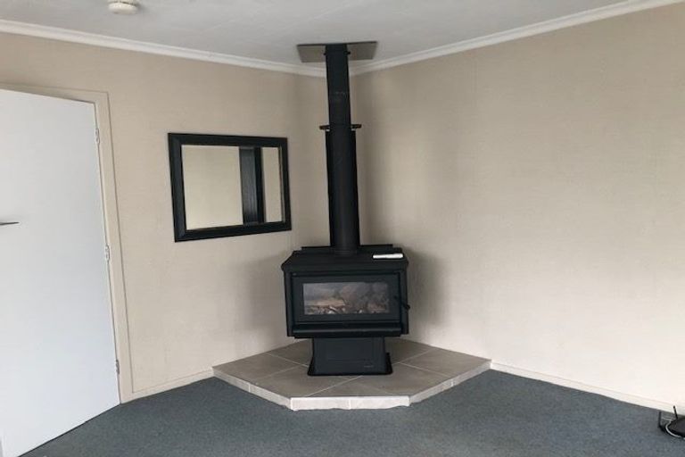 Photo of property in 44 Lothian Crescent, Strathern, Invercargill, 9812