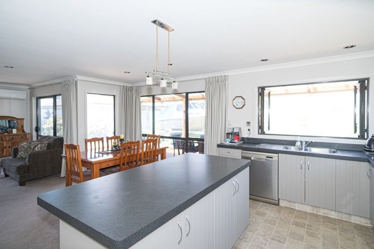 Photo of property in 92 Durham Street, Ashhurst, 4810