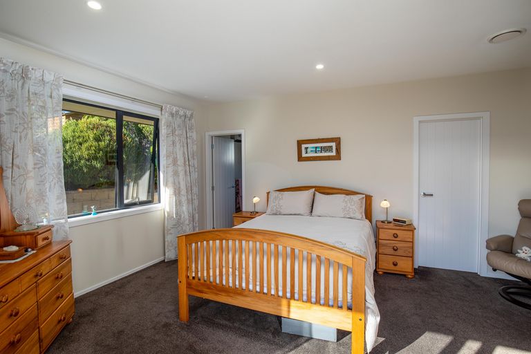 Photo of property in 6 Chandler Crescent, Clyde, 9330