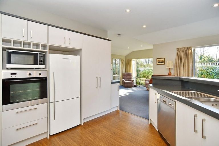 Photo of property in 36 Withells Road, Avonhead, Christchurch, 8042