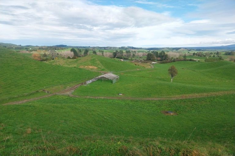 Photo of property in 873 Tariki Road South, Ratapiko, 4390