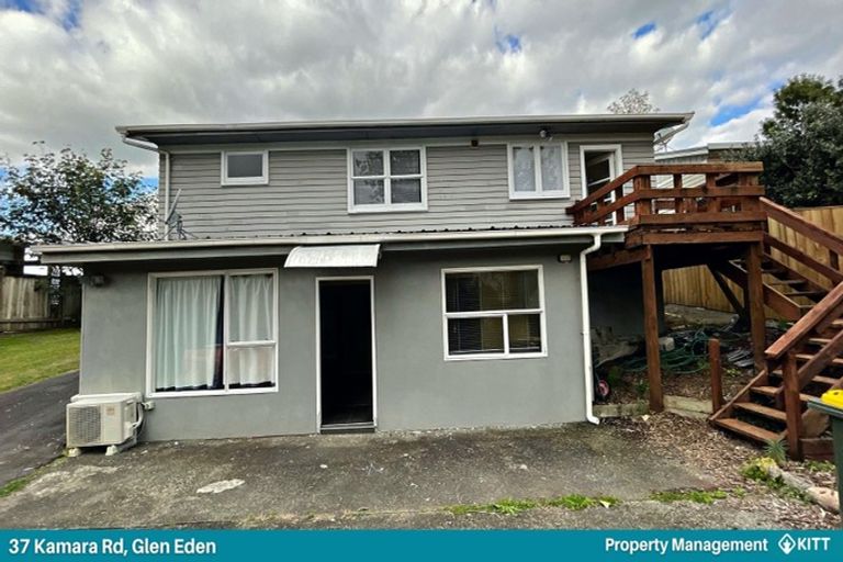 Photo of property in 37 Kamara Road, Glen Eden, Auckland, 0602