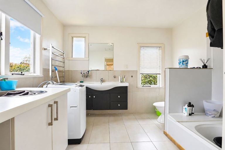 Photo of property in 19 Shirley Street, Mangakakahi, Rotorua, 3015