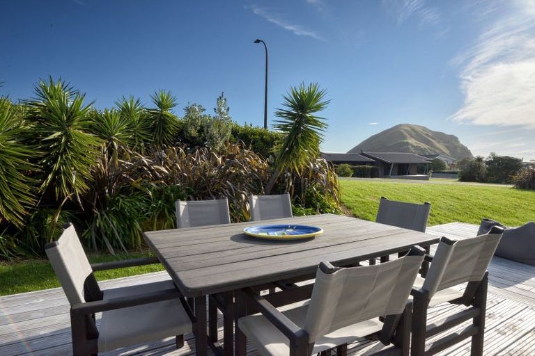 Photo of property in 3 Mahia Heights Drive, Mahia, 4198