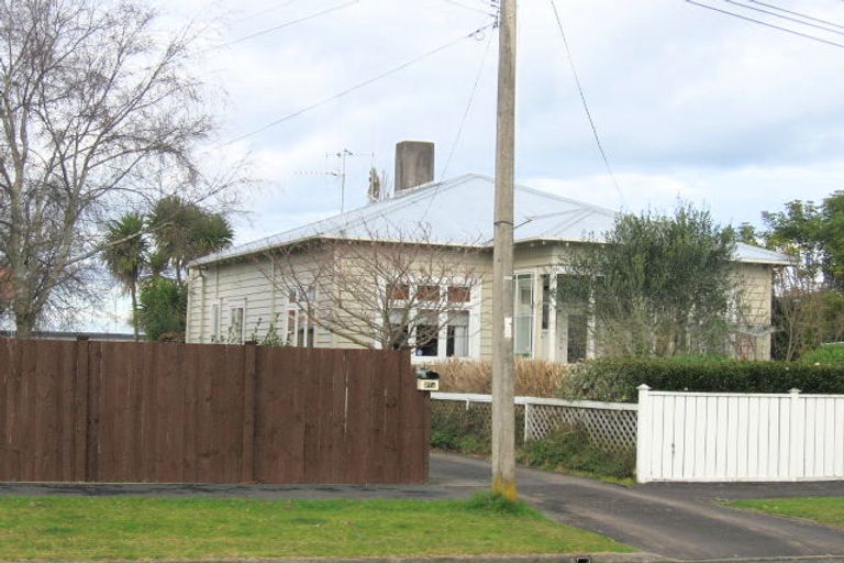 Photo of property in 37 Irvine Street, Frankton, Hamilton, 3204