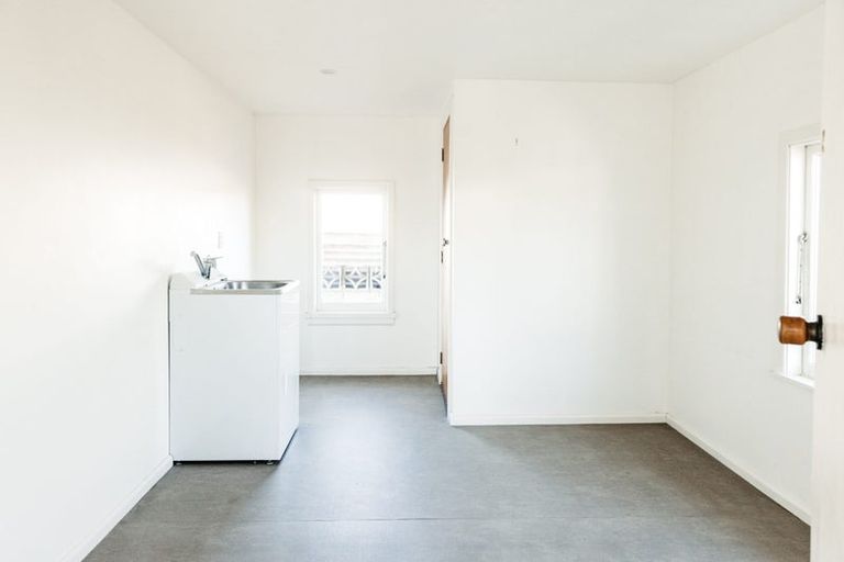 Photo of property in 609 Maddison Street, Akina, Hastings, 4122