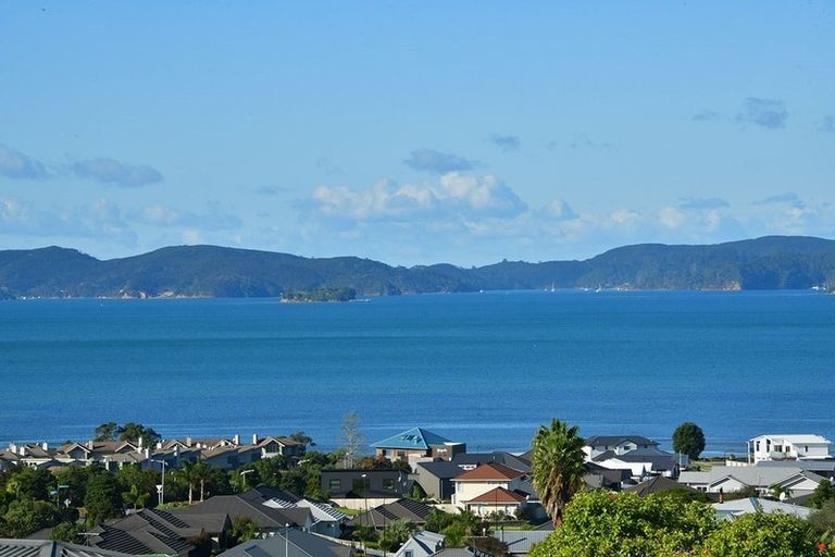 Photo of property in 17 Brampton Road, Snells Beach, 0920