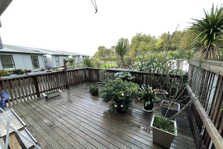 Photo of property in 5 Kanona Way, Albany Heights, Auckland, 0632