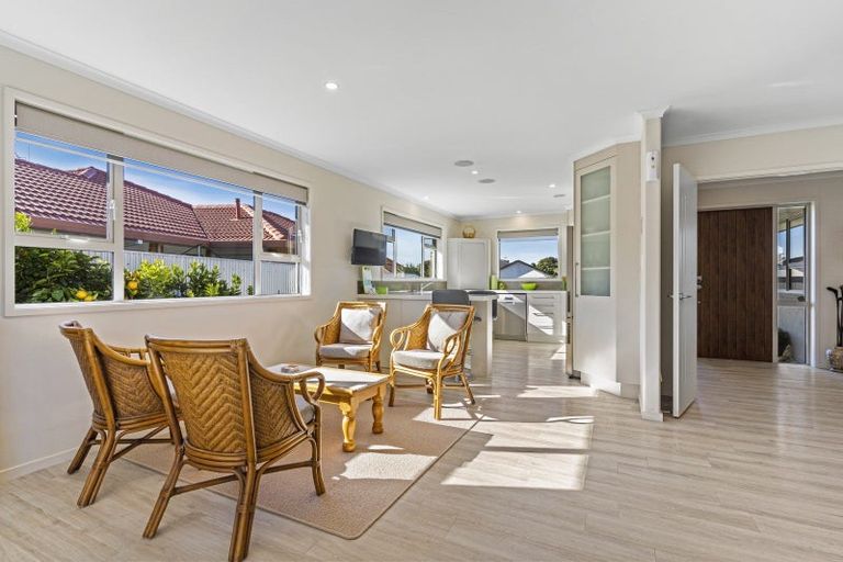 Photo of property in 5 Montego Drive, Papamoa Beach, Papamoa, 3118