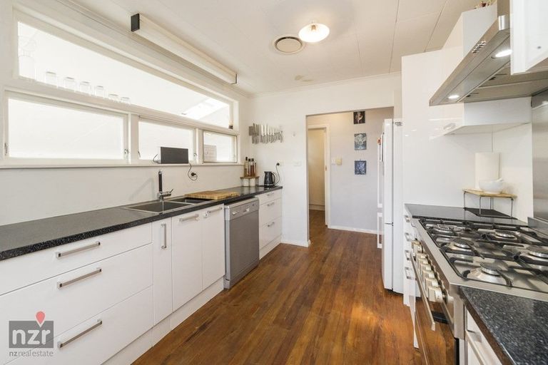 Photo of property in 46 Ferguson Street, Awapuni, Palmerston North, 4412