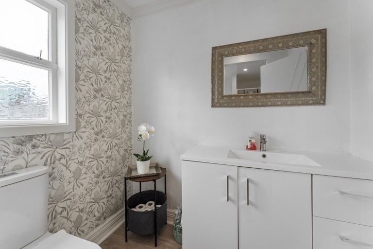 Photo of property in 3 Dennis Grove, Paraparaumu Beach, Paraparaumu, 5032