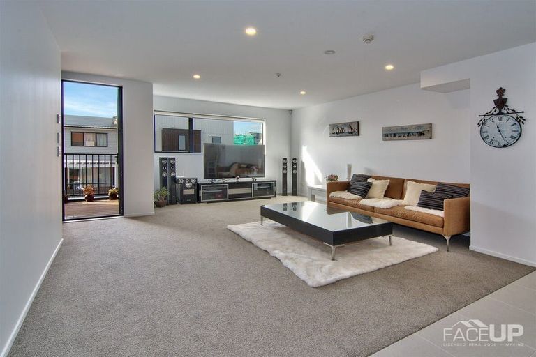 Photo of property in 2b Meteor Road, Hobsonville, Auckland, 0616