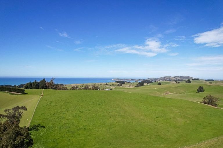 Photo of property in 65 Baghdad Road, Hampden, 9482