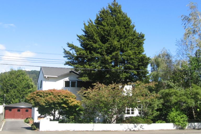 Photo of property in 5 Wood Street, Wallaceville, Upper Hutt, 5018