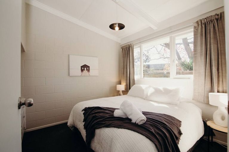 Photo of property in 2/204a Park Road South, Akina, Hastings, 4122