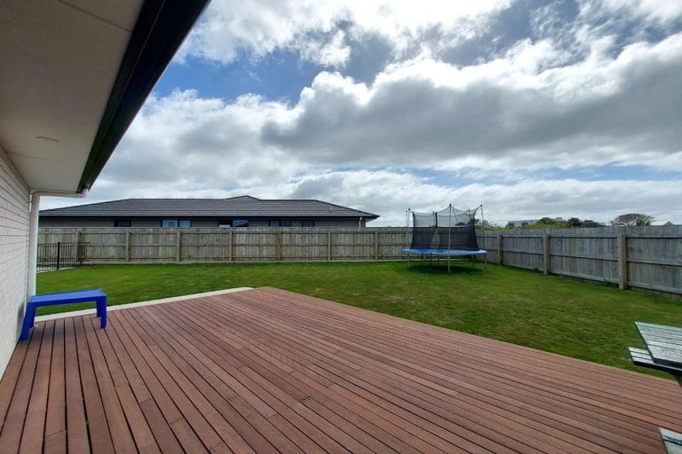 Photo of property in 32 County Drive, Hawera, 4610