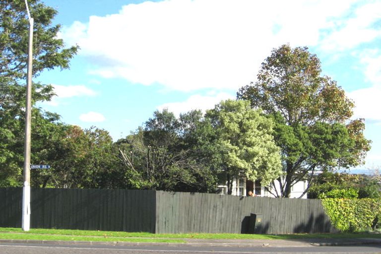 Photo of property in 1 Whitford Road, Howick, Auckland, 2014