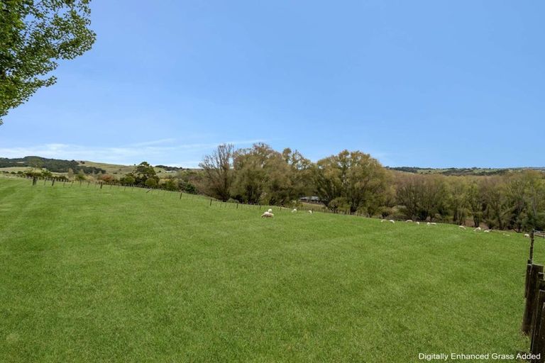 Photo of property in 65 Jumna Road, Maungaturoto, 0587