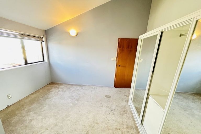 Photo of property in 58 Carnoustie Drive, Wattle Downs, Auckland, 2103