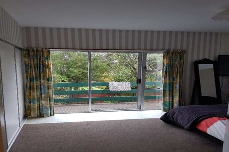 Photo of property in 2/143a Weston Road, St Albans, Christchurch, 8052