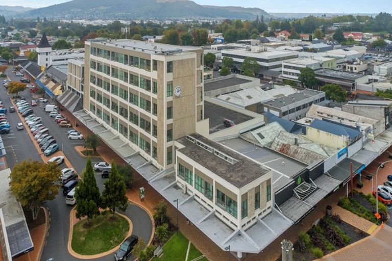 Photo of property in 1193 Hinemoa Street, Rotorua, 3010