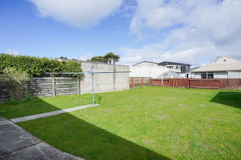 Photo of property in 32 Elm Crescent, Gladstone, Invercargill, 9810
