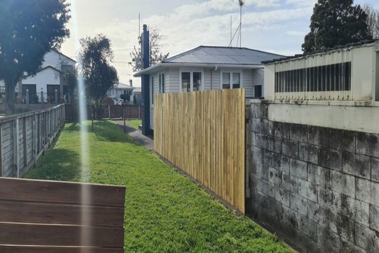 Photo of property in 18 Rimu Road, Manurewa, Auckland, 2102