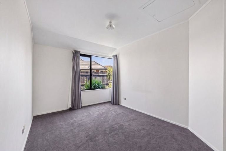 Photo of property in 12 Wordsworth Place, Stoke, Nelson, 7011