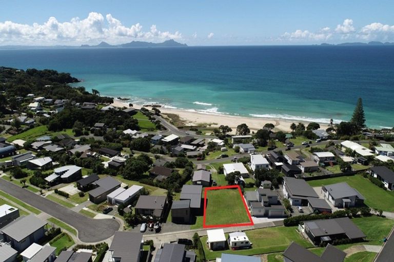 Photo of property in 33 Taranga Road, Langs Beach, Waipu, 0582