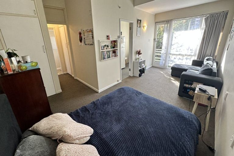 Photo of property in 1/29 Clifton Terrace, Kelburn, Wellington, 6012