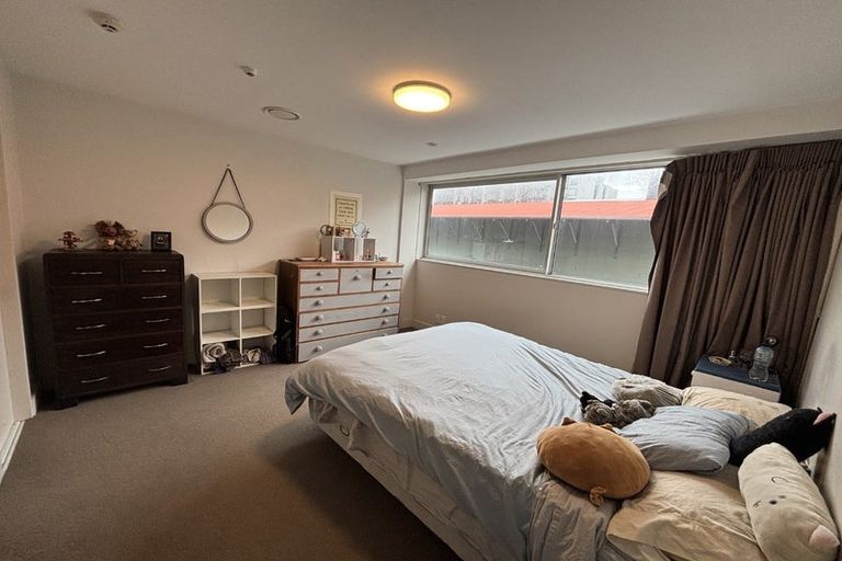 Photo of property in Galleria Apartments, 4/77 Tory Street, Te Aro, Wellington, 6011