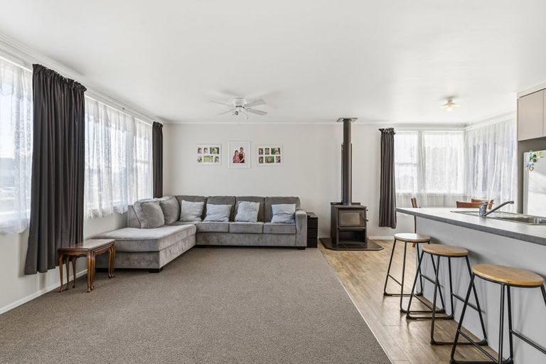 Photo of property in 1 Jordan Place, Tirau, 3410