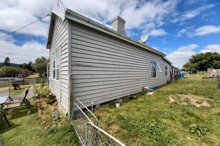 Photo of property in 1 Moffat Street, Nightcaps, 9630