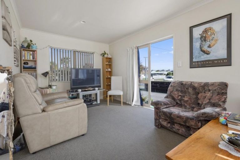 Photo of property in 83a Ngatai Road, Otumoetai, Tauranga, 3110
