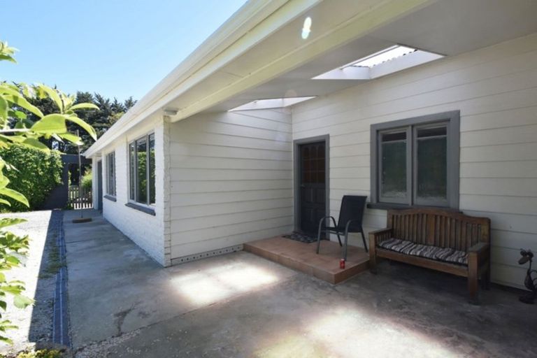 Photo of property in 33 Pomona Road West, Makarewa, Invercargill, 9876