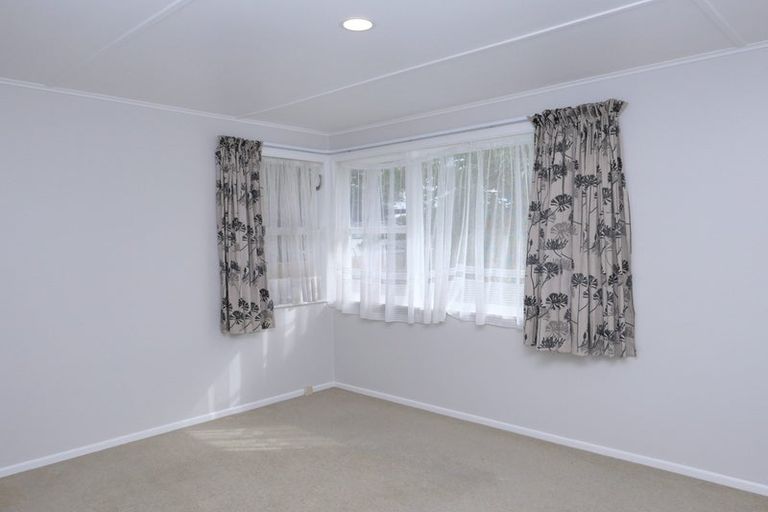 Photo of property in 47 Te Kupe Road, Paraparaumu Beach, Paraparaumu, 5032