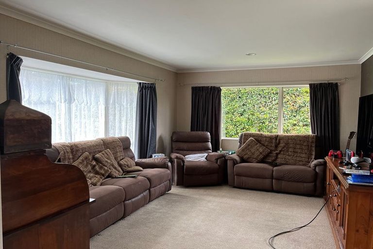 Photo of property in 3a Doment Crescent, Orewa, 0931
