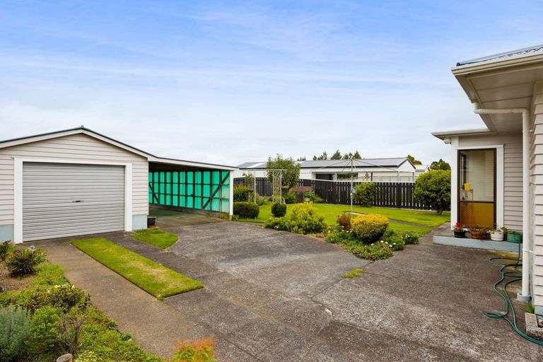 Photo of property in 112 Stanners Street, Eltham, 4322